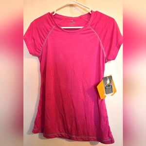 Avia Short Sleeve Shirt Size MEDIUM